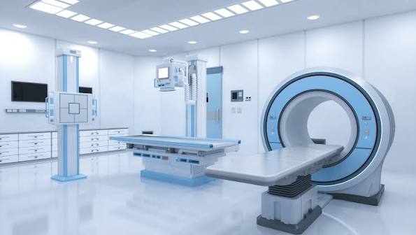 Ophthalmic Diagnostic Equipment at Eye Care Hospital in Sitapur Road, Lucknow